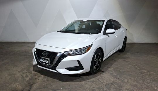 Nissan • Sentra