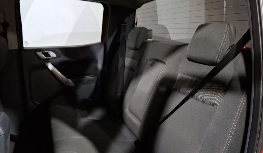 Ford Ranger 2.5 XLT GAS CREW CAB MT Pickup 2015
