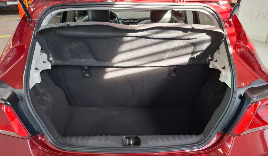 Chevrolet Onix 1.4 LTZ Hatchback 2018