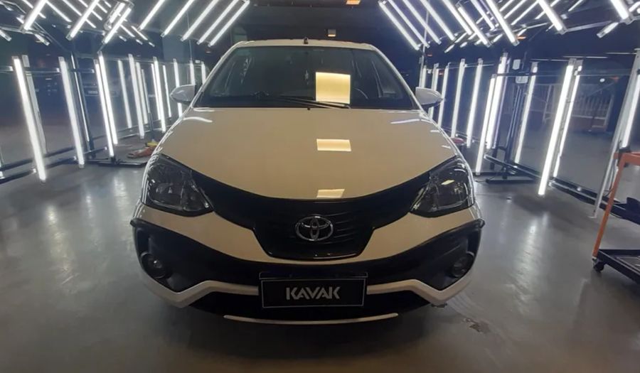Toyota Etios 1.5 XLS AUTO Hatchback 2021