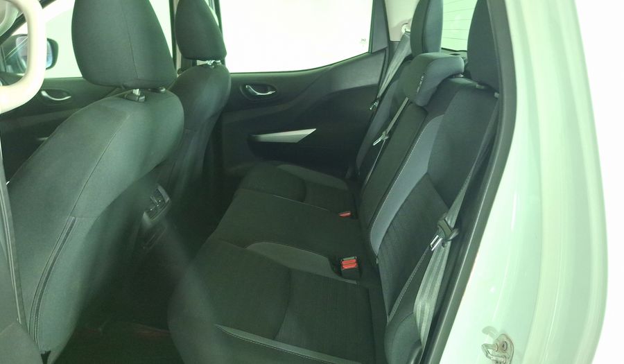 Nissan Navara 2.3 DSL AUTO XE 4WD Pickup 2024