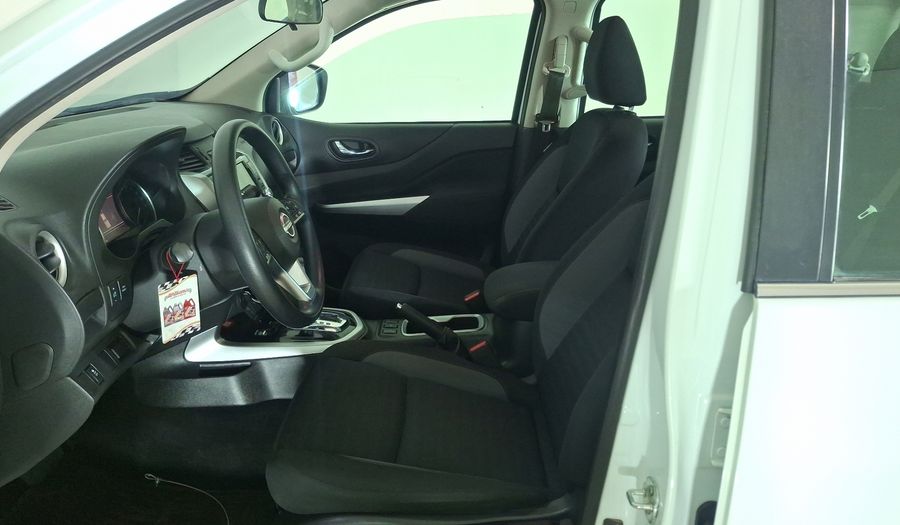 Nissan Navara 2.3 DSL AUTO XE 4WD Pickup 2024