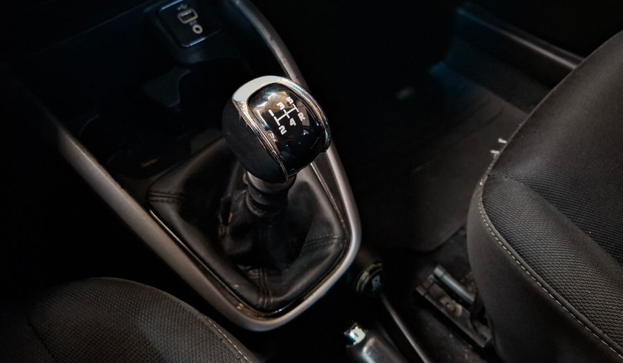 Fiat Argo 1.8 PRECISION Hatchback 2018
