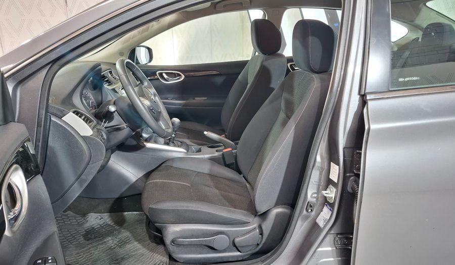 Nissan Sentra 1.8 ADVANCE Sedan 2017