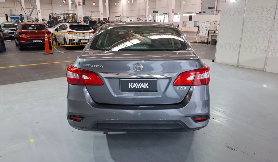Nissan Sentra 1.8 ADVANCE Sedan 2017