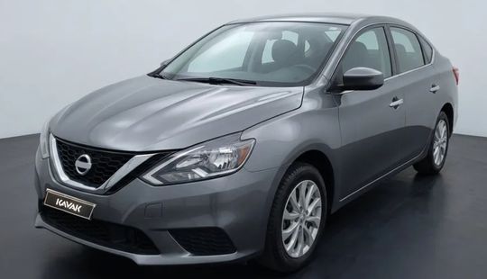 Nissan • Sentra