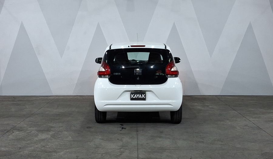 Fiat Mobi 1.0 LIKE Hatchback 2019