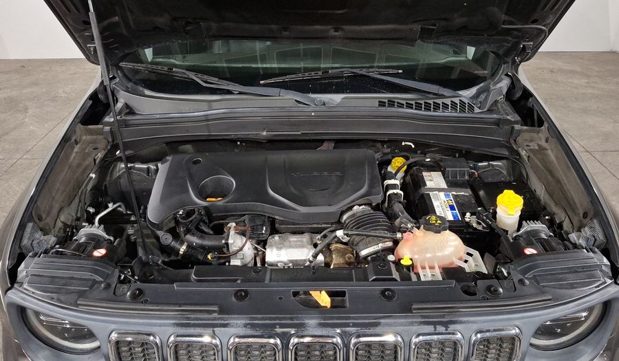 Jeep Renegade 1.3 LATITUDE AUTO Suv 2023