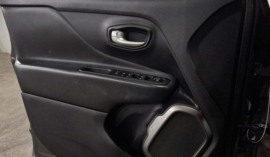 Jeep Renegade 1.3 LATITUDE AUTO Suv 2023