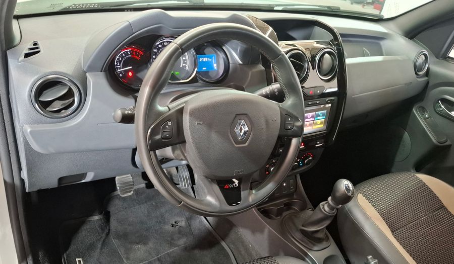 Renault Duster 2.0 PRIVILEGE 4WD Suv 2018