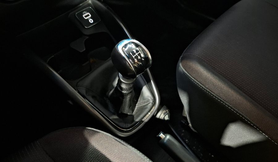 Fiat Cronos 1.8 PRECISION TECHNOLOGY Sedan 2019