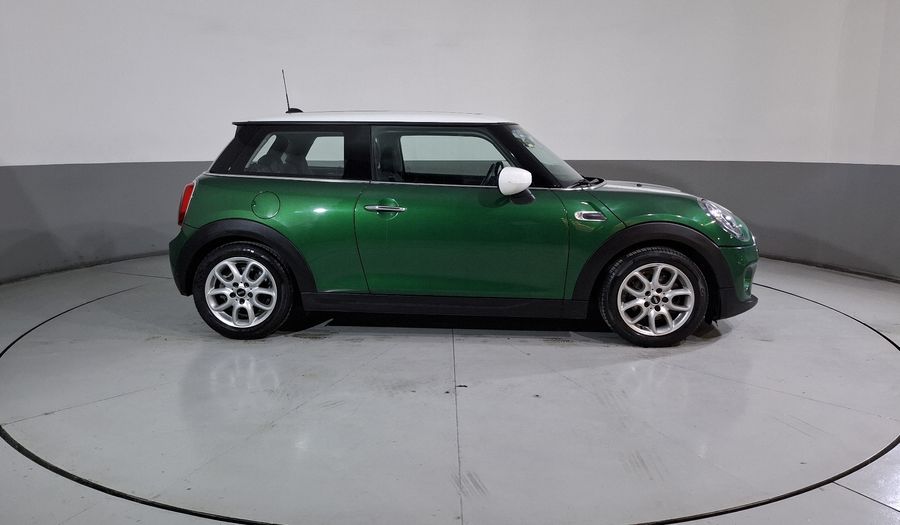 Mini Cooper 1.5 COOPER CHILI DCT Hatchback 2021