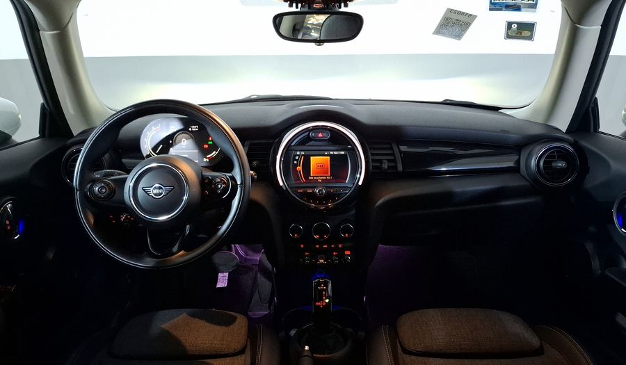 Mini Cooper 1.5 COOPER CHILI DCT Hatchback 2021