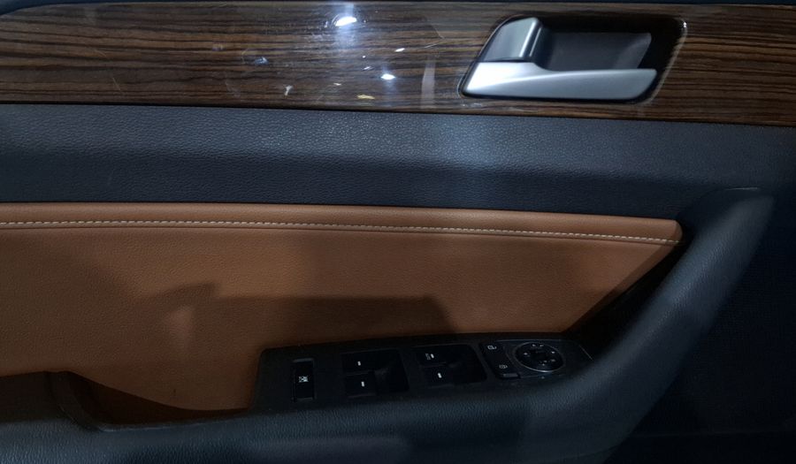 Hyundai Sonata 2.4 PREMIUM AT Sedan 2017