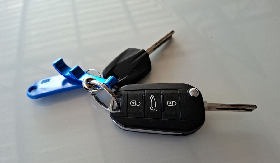 Peugeot 2008 1.0 T200 ACTIVE AUTO Suv 2024
