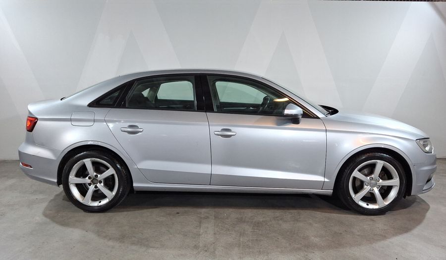 Audi A3 1.4 TFSI AMBIENTE S TRONIC Sedan 2016
