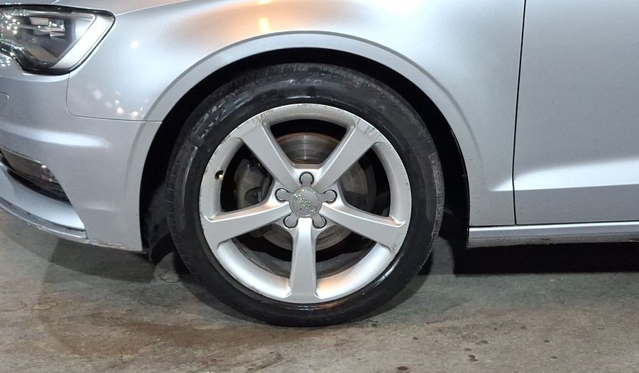 Audi A3 1.4 TFSI AMBIENTE S TRONIC Sedan 2016