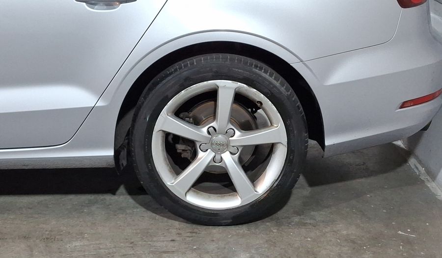 Audi A3 1.4 TFSI AMBIENTE S TRONIC Sedan 2016