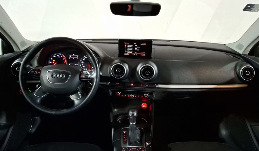 Audi A3 1.4 TFSI AMBIENTE S TRONIC Sedan 2016