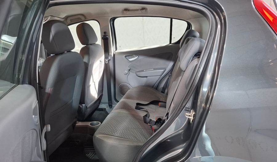 Fiat Palio 1.4 ATTRACTIVE Hatchback 2013