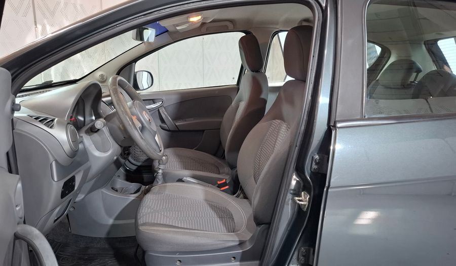 Fiat Palio 1.4 ATTRACTIVE Hatchback 2013