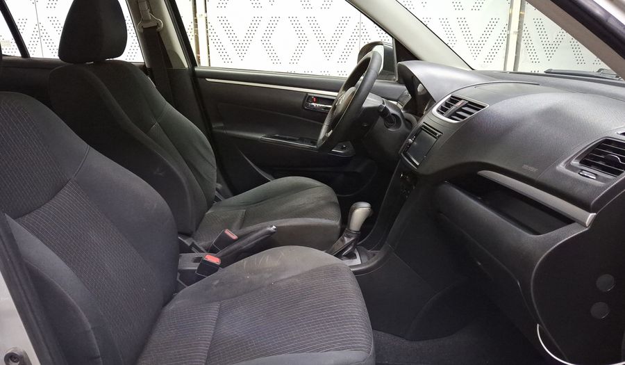 Suzuki Swift 1.4 GLX AT Hatchback 2014