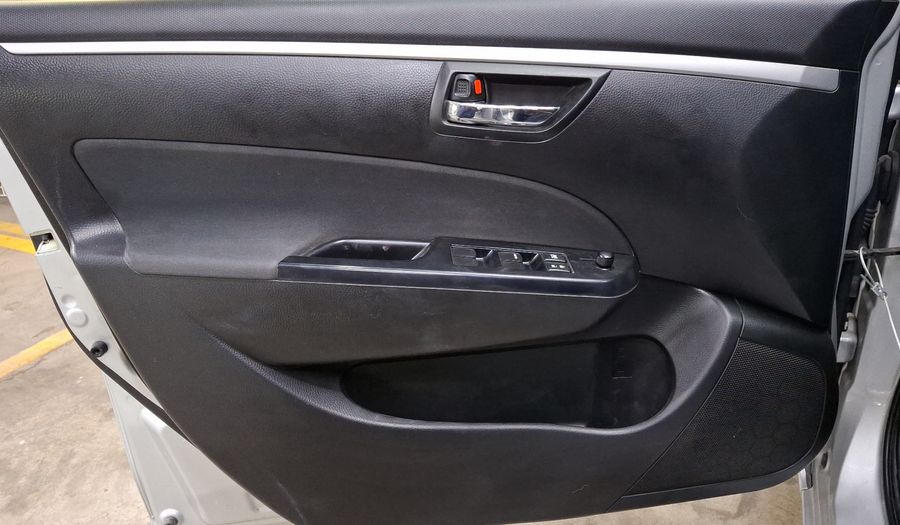 Suzuki Swift 1.4 GLX AT Hatchback 2014