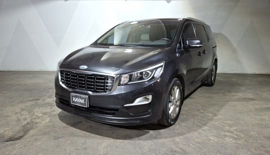 Kia • Sedona