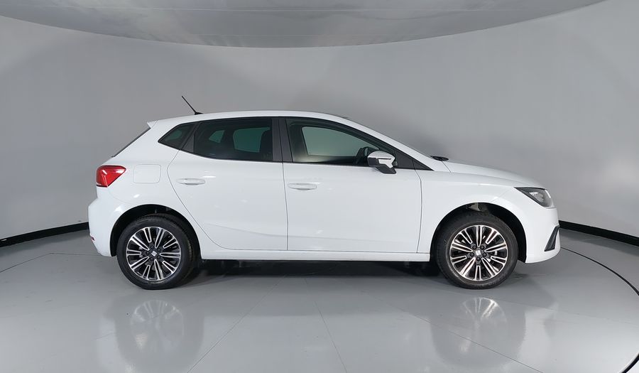 Seat Ibiza 1.6 STYLE Hatchback 2024
