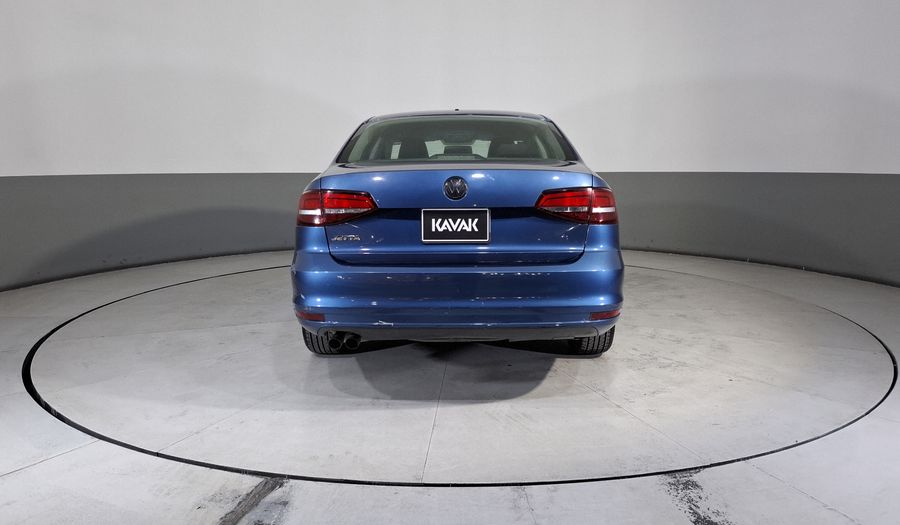 Volkswagen Jetta 2.0 MT Sedan 2018