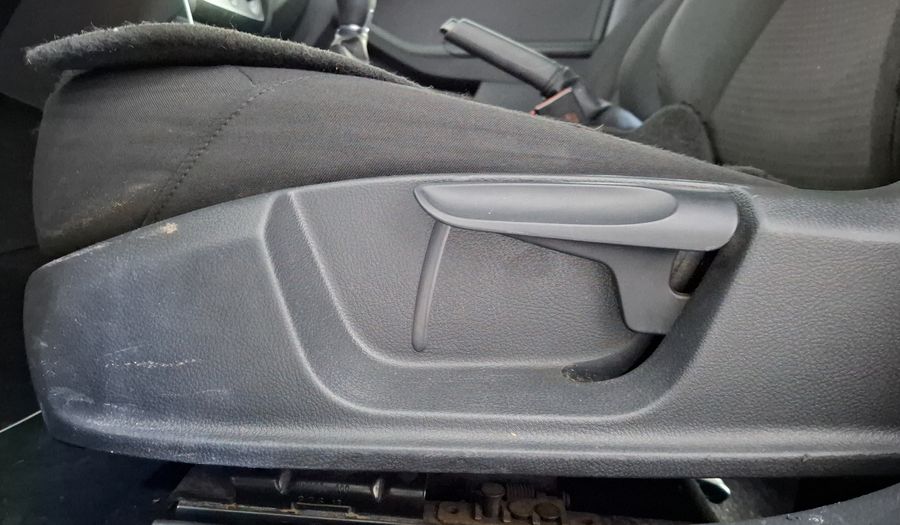 Volkswagen Jetta 2.0 MT Sedan 2018