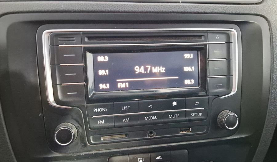 Volkswagen Jetta 2.0 MT Sedan 2018