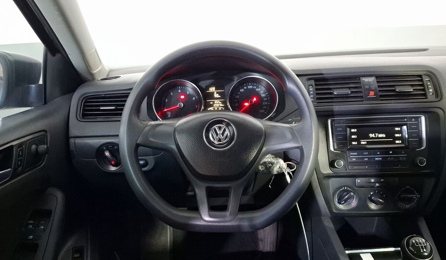 Volkswagen Jetta 2.0 MT Sedan 2018
