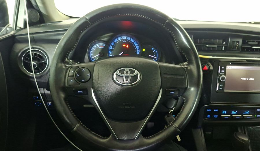 Toyota Auris 1.6 LEI CVT Hatchback 2016