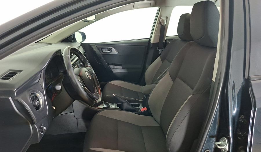 Toyota Auris 1.6 LEI CVT Hatchback 2016