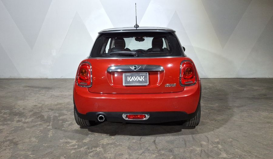 Mini Cooper 1.5 COOPER CHILI Hatchback 2017