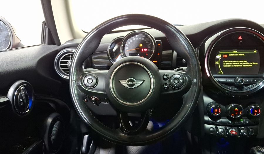 Mini Cooper 1.5 COOPER CHILI Hatchback 2017