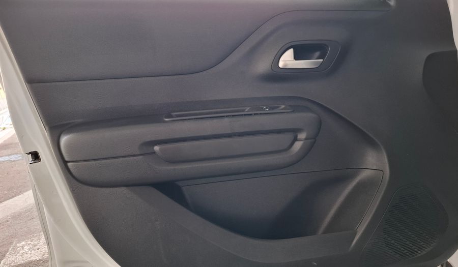 Citroen C3 1.6 FEEL PACK AUTO Hatchback 2022