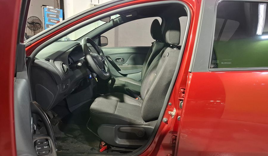 Renault Sandero 1.6 ZEN Hatchback 2021