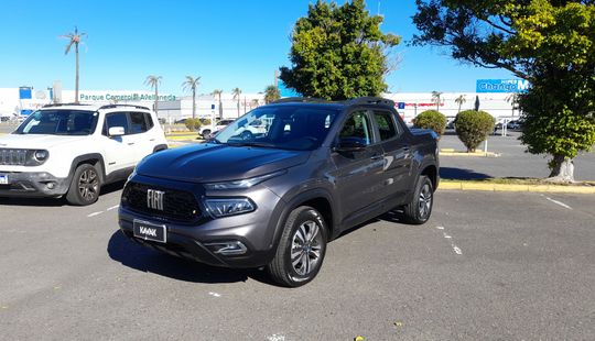 Fiat • Toro