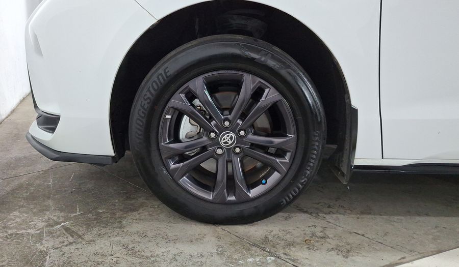 Toyota Sienna 2.5 HEV XSE AUTO Minivan 2025