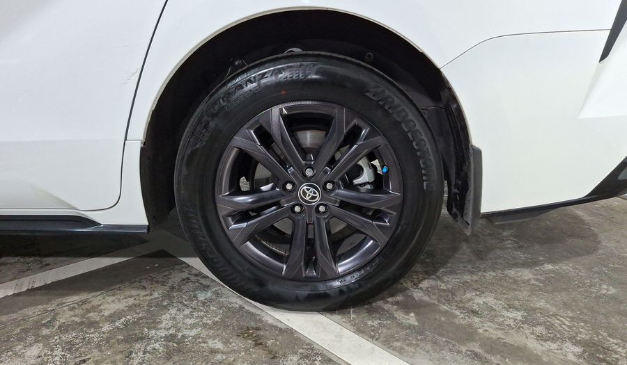Toyota Sienna 2.5 HEV XSE AUTO Minivan 2025