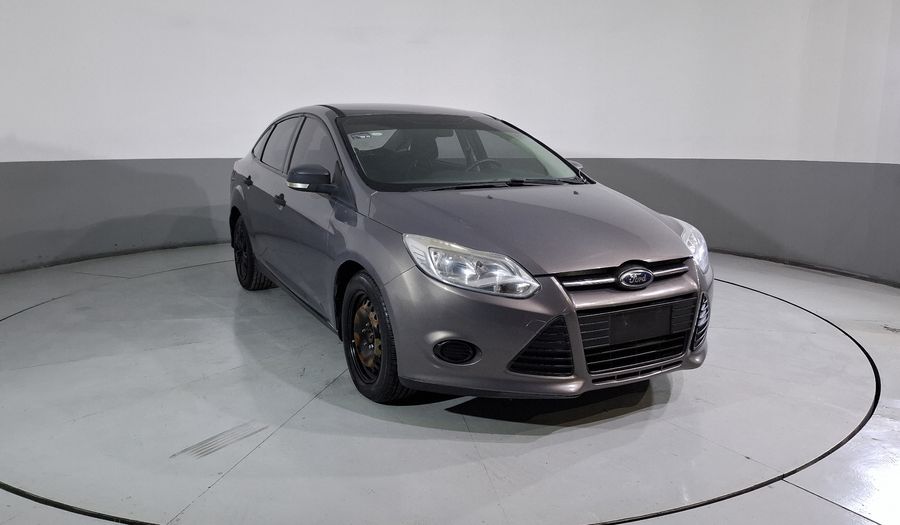 Ford Focus 2.0 AMBIENTE MT Sedan 2014