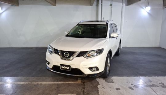 Nissan • X-Trail