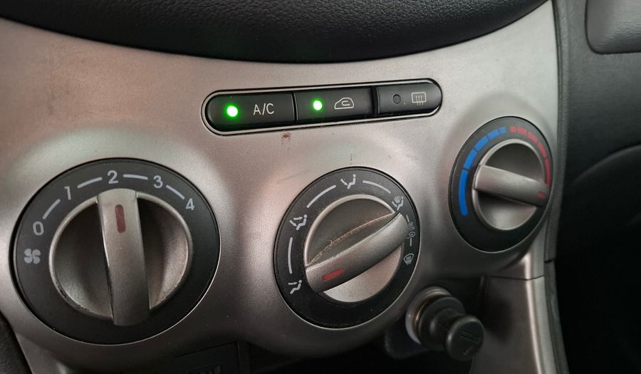 Hyundai I10 1.2 GLS FULL SEGURIDAD MT Hatchback 2012