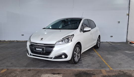 Peugeot • 208