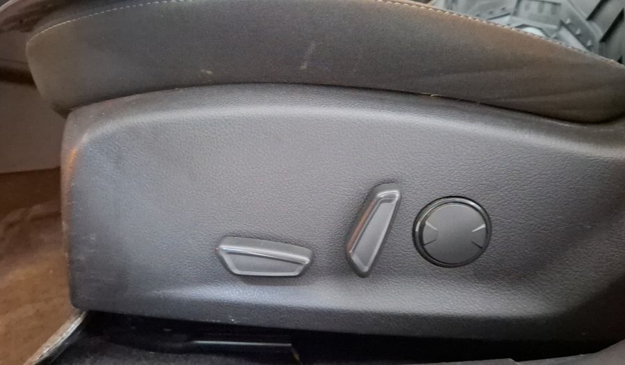 Ford Focus 2.0 SE AT Hatchback 2015