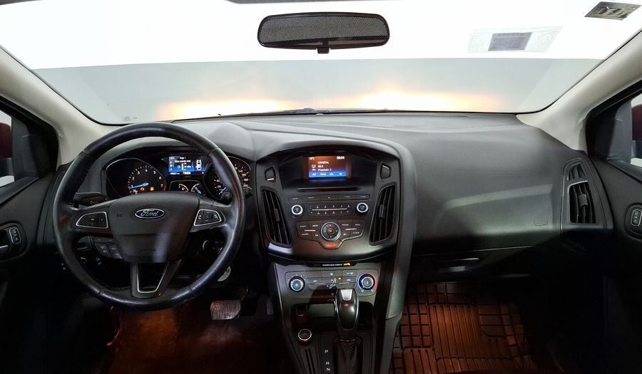Ford Focus 2.0 SE AT Hatchback 2015