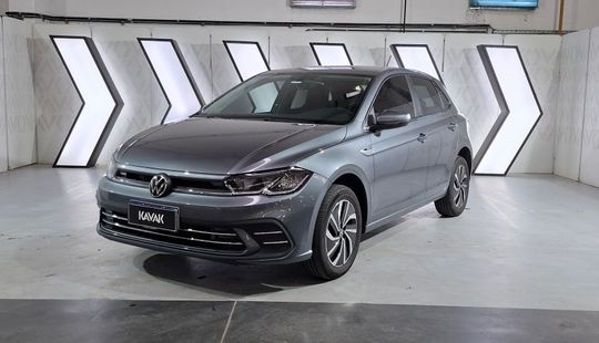 Volkswagen • Polo