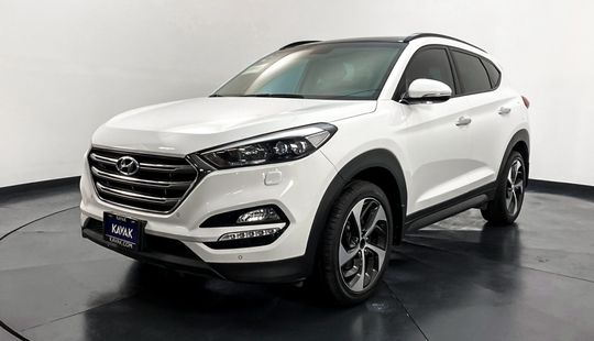 Hyundai • Tucson